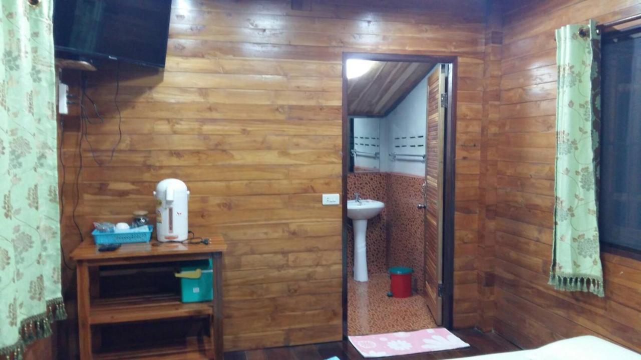 Baan Kaset Bandit Hotell Khao Kho Exteriör bild